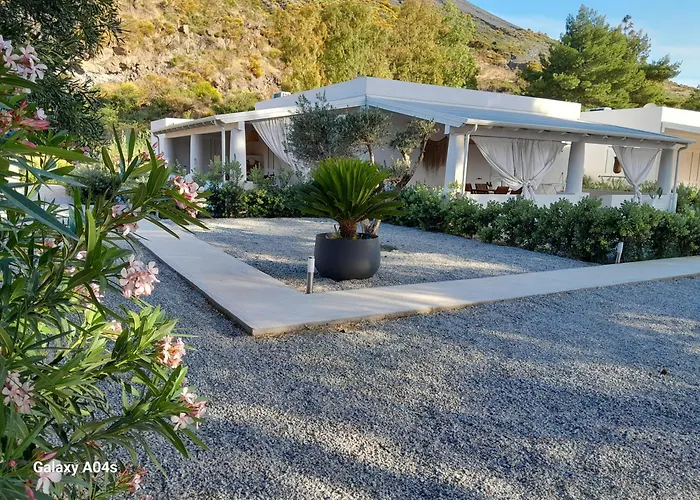 Teia Holiday Apartments